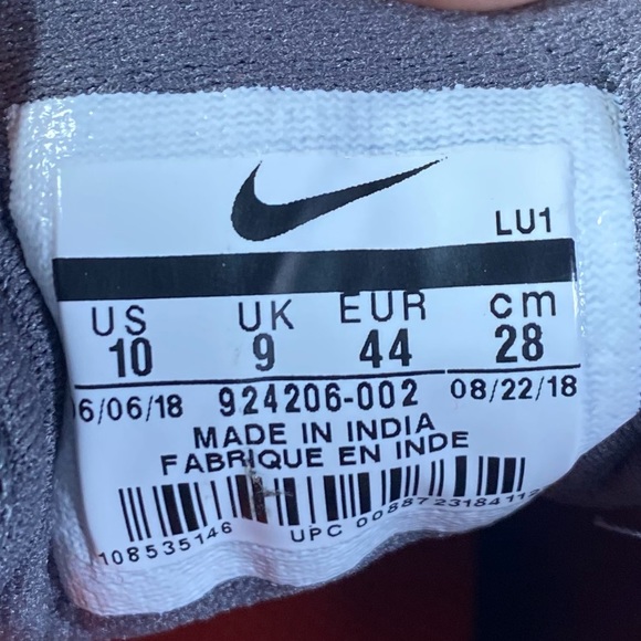 NEW Nike Legend Training Dark Grey/Hyper Orange - Picture 8 of 8